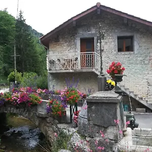 Du Pressoir , Cerdon (Ain) France